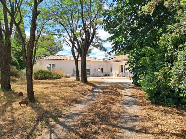 Maison éco-performante de 190 m² sur 1,5 hectare avec piscine