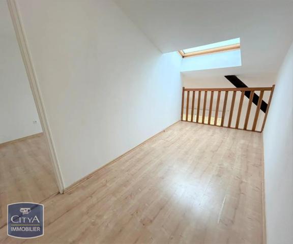 Appartement à louer 3 pièces 91.5m²