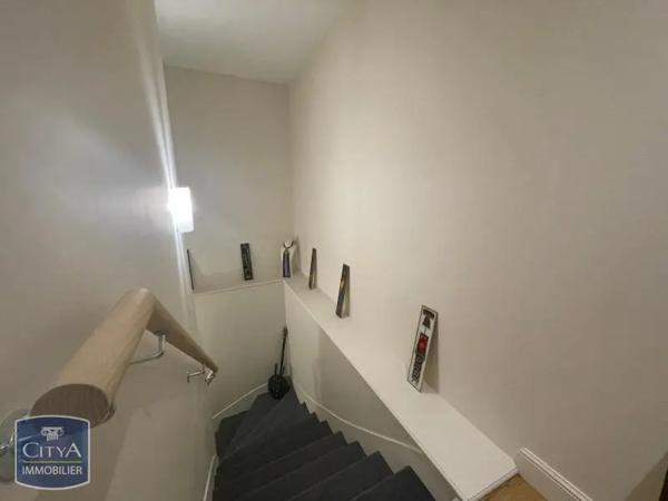 Appartement à louer 3 pièces 73.86m² Albi (81000)