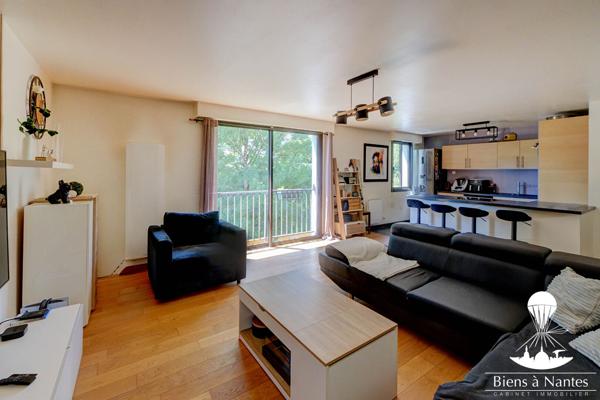 A vendre grand appartement T2 Haute Indre , Indre A vendre grand appartement T2 Haute Indre , Indre