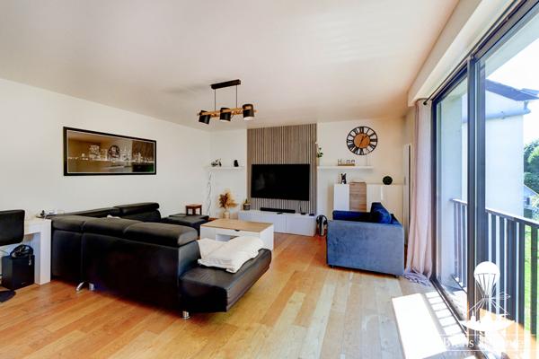 A vendre grand appartement T2 Haute Indre , Indre A vendre grand appartement T2 Haute Indre , Indre