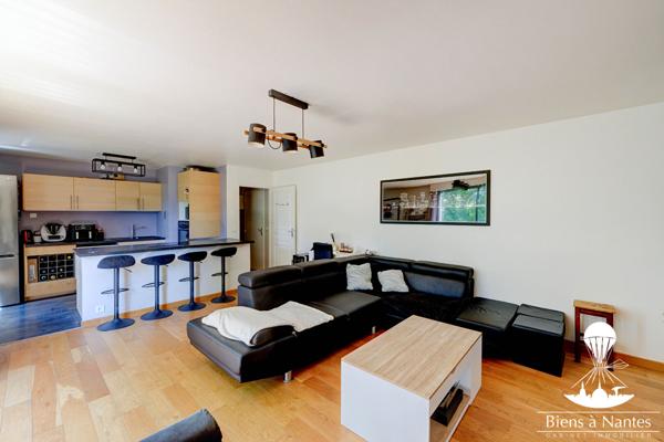 A vendre grand appartement T2 Haute Indre , Indre A vendre grand appartement T2 Haute Indre , Indre