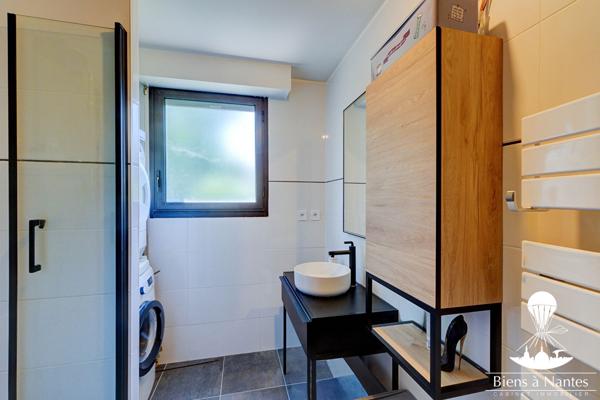 A vendre grand appartement T2 Haute Indre , Indre A vendre grand appartement T2 Haute Indre , Indre