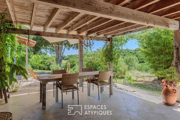 Maison gersoise de caractère avec gîtes et piscines