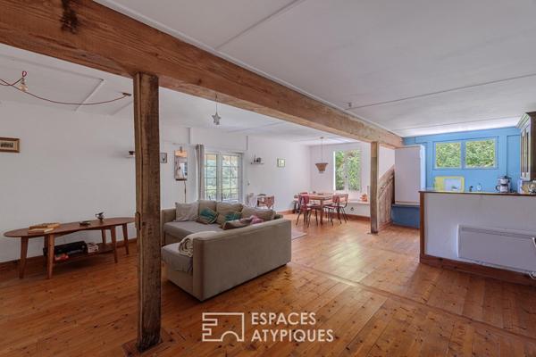 Maison gersoise de caractère avec gîtes et piscines