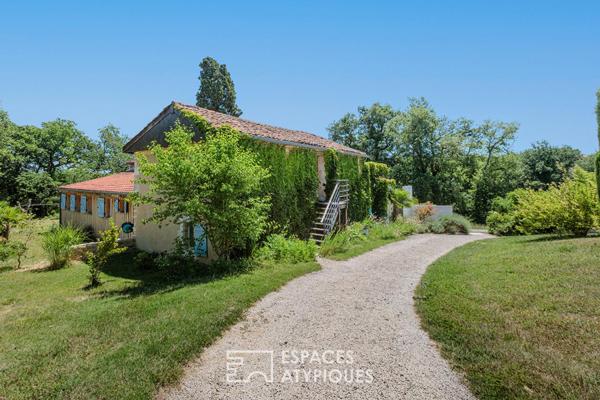 Maison gersoise de caractère avec gîtes et piscines