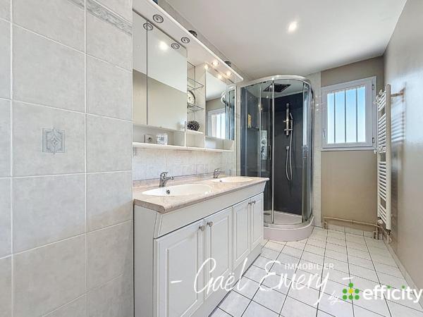 Maison 7 pièces - 154 m²