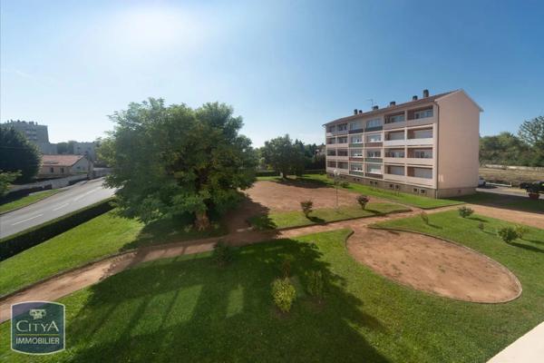 Appartement à vendre 4 pièces 74.77m²