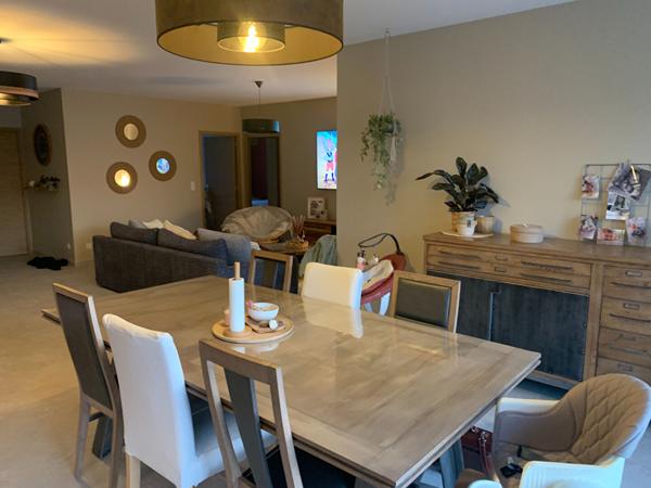 PAVILLON DE TRES BON STANDING DE PLAIN-PIED AVEC PISCINE A VENDRE 3 MINUTES D'ALENCON , Alencon PAVILLON DE TRES BON STANDING DE PLAIN-PIED AVEC PISCINE A VENDRE 3 MINUTES D'ALENCON , Alencon