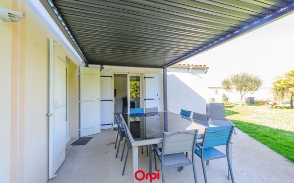 Maison à vendre    5 pièces •  Saint-Vivien