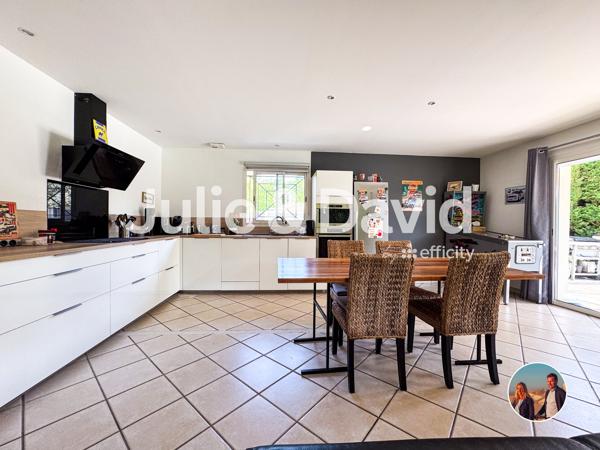 Maison
         4 pièces
        - 109 m² Exclusivité