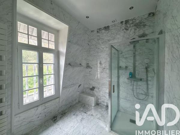 Maison à vendre 11 pièces 413 m² Louveciennes