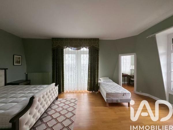 Maison à vendre 11 pièces 413 m² Louveciennes