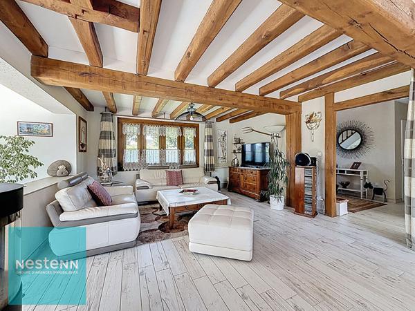 Maison traditionnelle 7 pièces avec piscine à vendre à Azay-sur-Cher