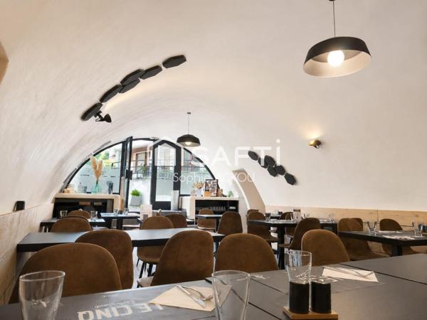 Restaurant réputé, avec fort potentiel !!