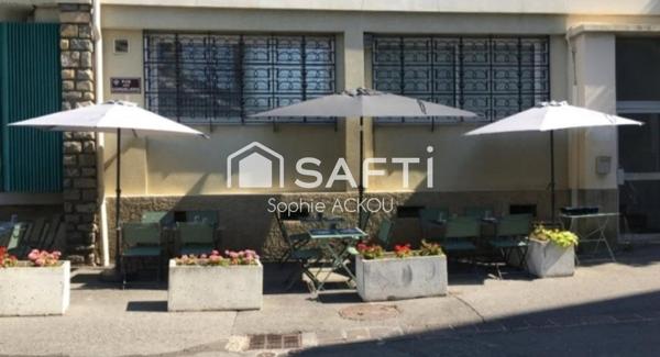 Restaurant réputé, avec fort potentiel !!