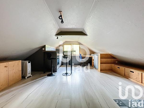 Maison 7 pièces de 124 m² à Camors (56330)