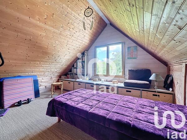 Maison 7 pièces de 124 m² à Camors (56330)