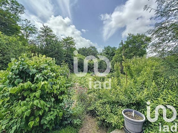 Maison 7 pièces de 124 m² à Camors (56330)