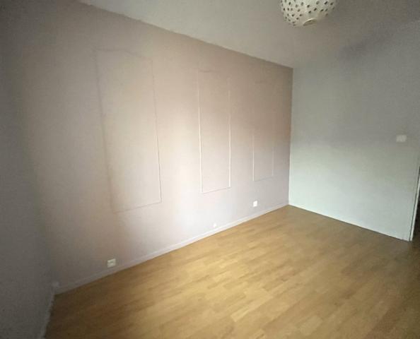 Immeuble à vendre |  Vianne |  270 m²