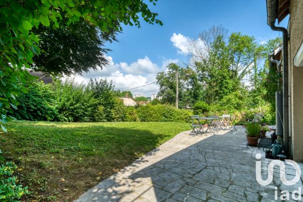 Maison à vendre 8 pièces 167 m² Lagny-sur-Marne