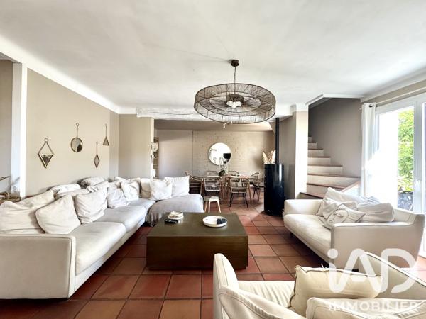 Maison à vendre 5 pièces 147 m² Châteauneuf-les-Martigues