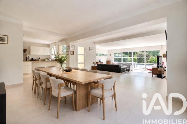 Maison à vendre 5 pièces 146 m² Saint-Raphaël