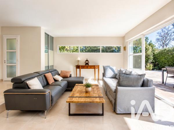 Maison à vendre 5 pièces 146 m² Saint-Raphaël