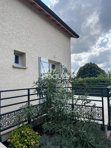 Maison Récente sur les hauteurs de Beynost - 6 pièces