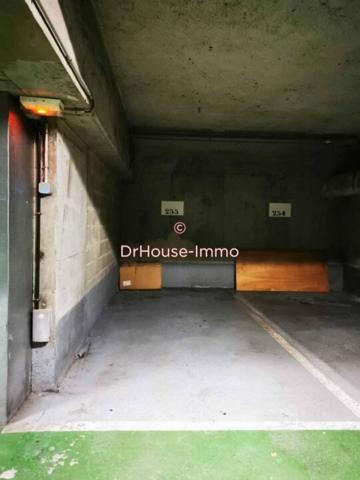 Parking / Box à vendre de 13 m²