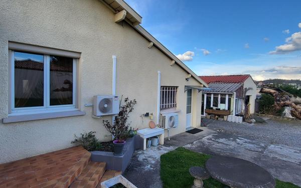 Maison à vendre    5 pièces •  Puygouzon