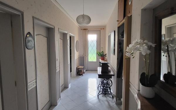 Maison à vendre    5 pièces •  Puygouzon