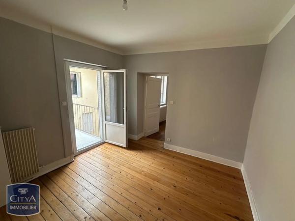 Appartement à louer 3 pièces 72.12m² Bourg-en-Bresse (01000)