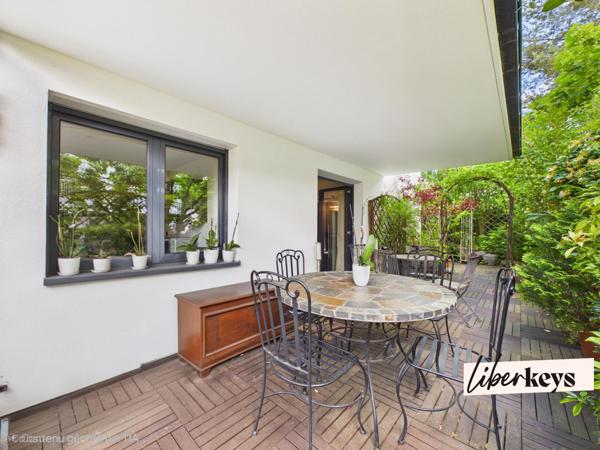 ORANGERIE – Appartement de prestige - 6 pièces - 181 m² avec terrasse de 130 m², garage et cave