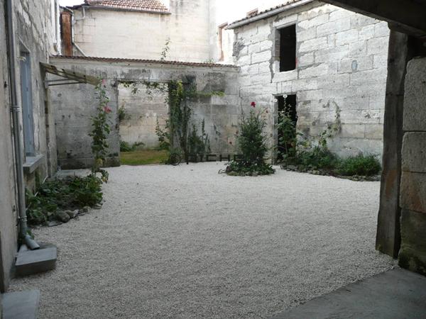 Autre 15 pièces 278 m²