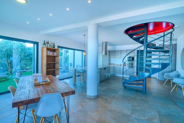 Maison Bastia - Cardo 5 pièces 170 m2 - terrain 975 m2 avec piscine vue mer