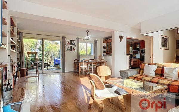 Maison à vendre    6 pièces • 174 m2 Issy-les-Moulineaux