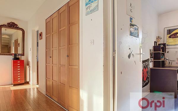 Maison à vendre    6 pièces • 174 m2 Issy-les-Moulineaux