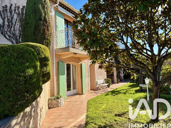 Maison à vendre 7 pièces 230 m² Cagnes-sur-Mer