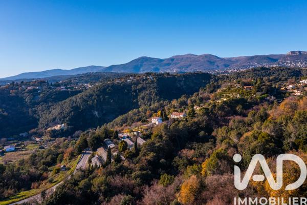Maison à vendre 7 pièces 230 m² Cagnes-sur-Mer