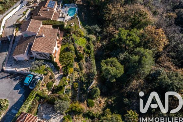 Maison à vendre 7 pièces 230 m² Cagnes-sur-Mer