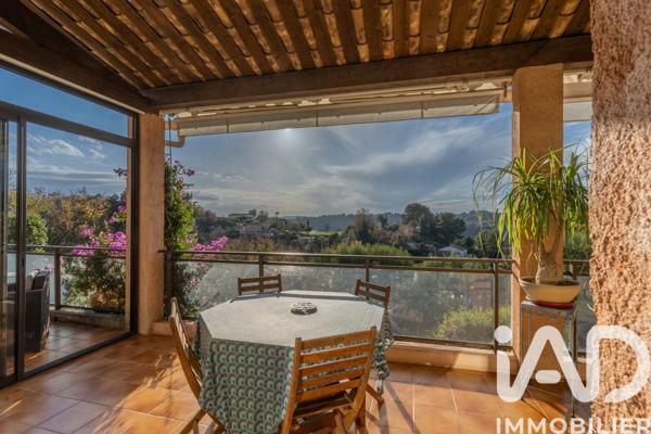 Maison à vendre 7 pièces 230 m² Cagnes-sur-Mer