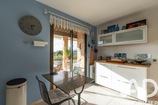 Maison à vendre 7 pièces 230 m² Cagnes-sur-Mer