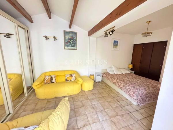 Exclusivité – Confort et espace à deux pas des plages