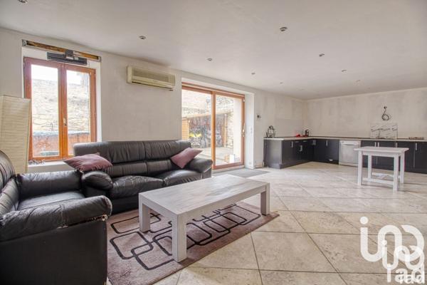 Maison à vendre 8 pièces 202 m² Chaumont-en-Vexin