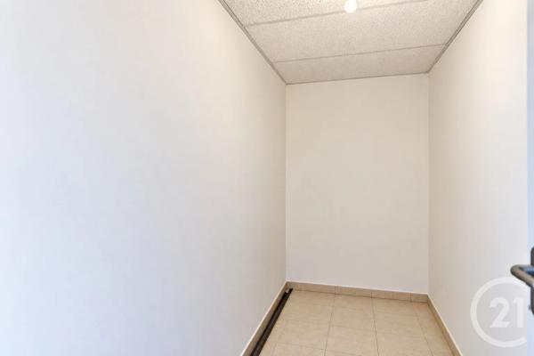 Appartement T3 à vendre  3 pièces - 71,62 m 2   ST JULIEN EN GENEVOIS  - 74