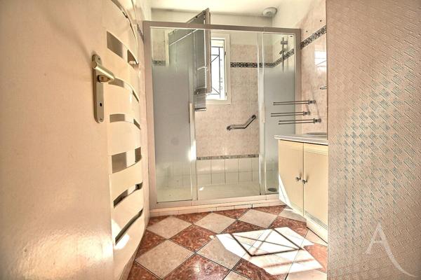 Maison à Villenave D'Ornon de 105 m2