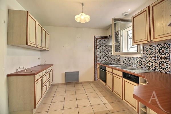 Maison à Villenave D'Ornon de 105 m2