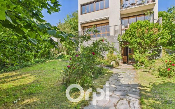 Appartement à vendre    4 pièces • 94 m2 Meudon