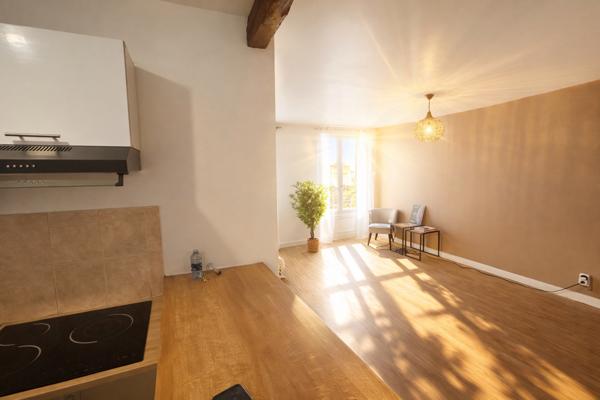 Mantes-la-Jolie (78200) appartement rénové hyper centre mantes la jolie